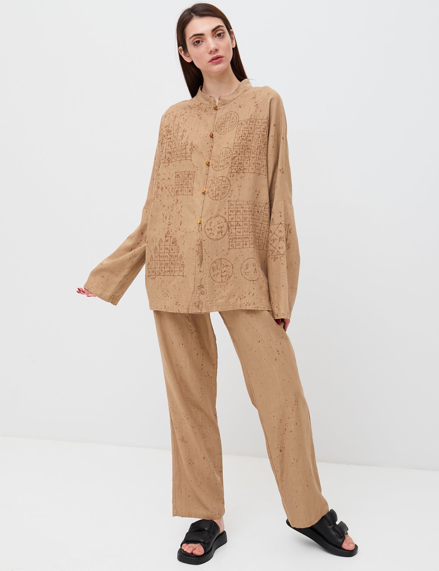 Oversize shirt with sacred symbols Sak Yant