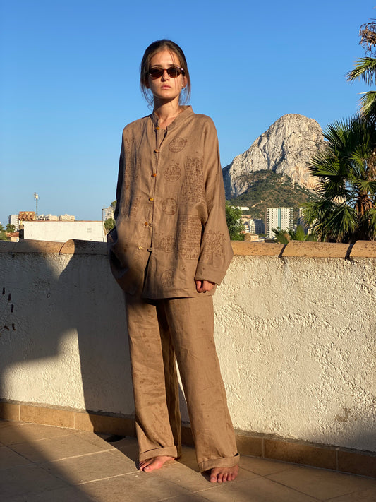 Oversize shirt with sacred symbols Sak Yant